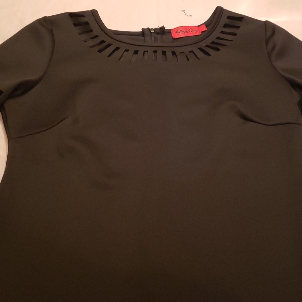 VINTAGE BLACK DRESS - Picture 3 of 7